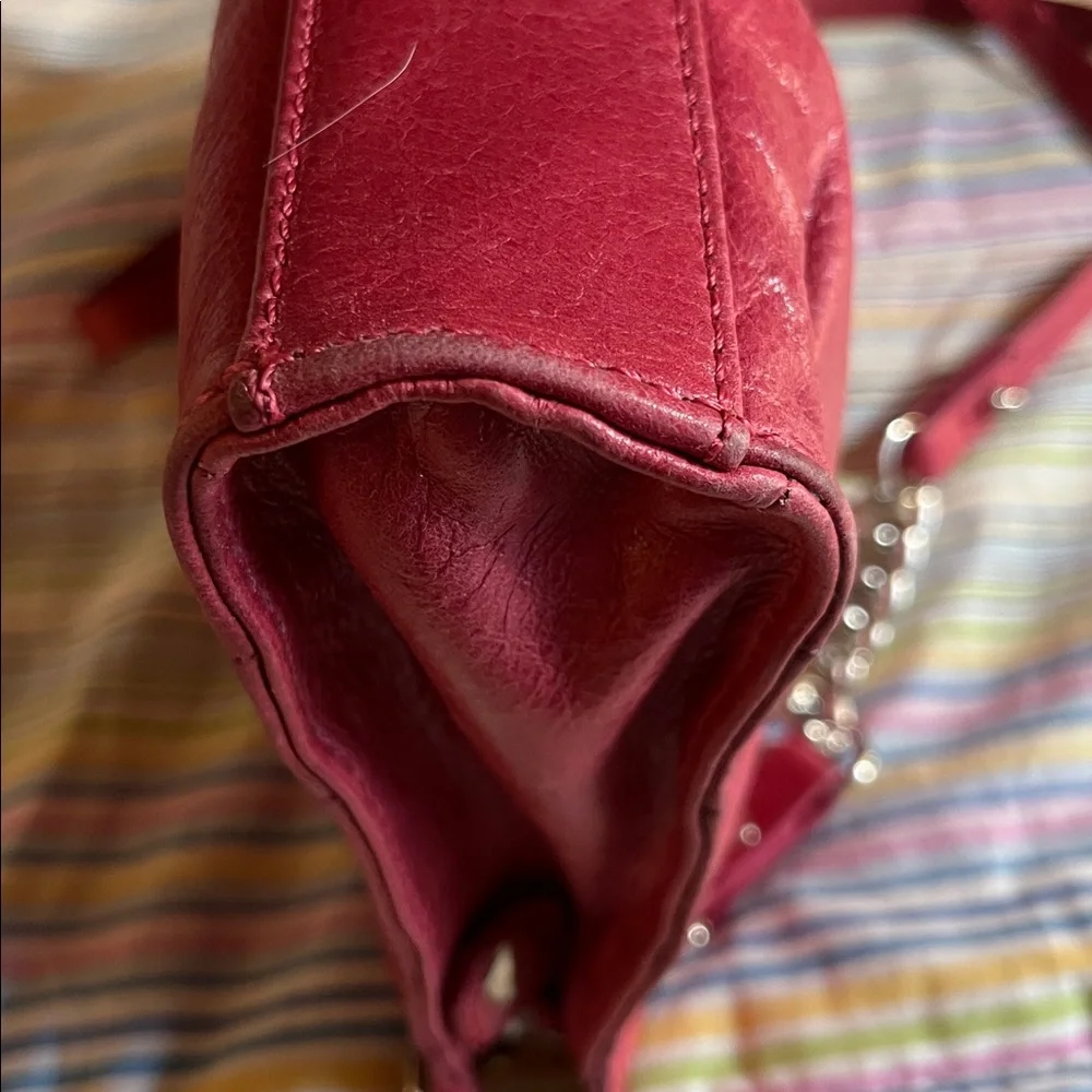 The Sak Pink Pleated Red Leather Shoulder‎ Bag GUC